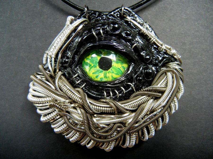 Eye necklace